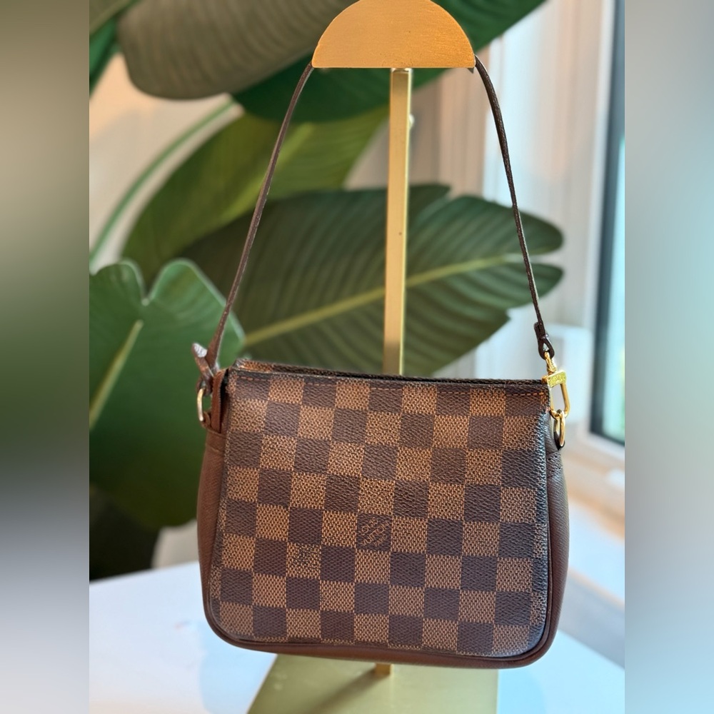 Louis Vuitton ‘Trousse’ Pochette - Picture 5 of 13